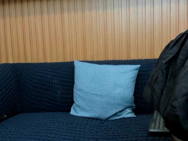 riley-reid-milf's BongaCams show and profile