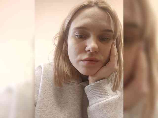 Hotliss Live Webcam on BongaCams