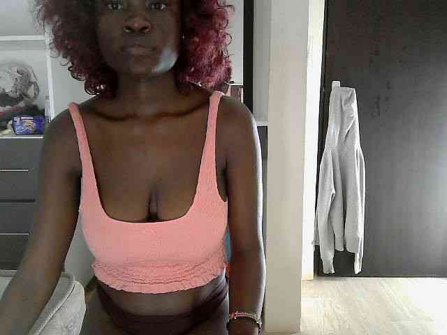 Ebonyshanti webcam