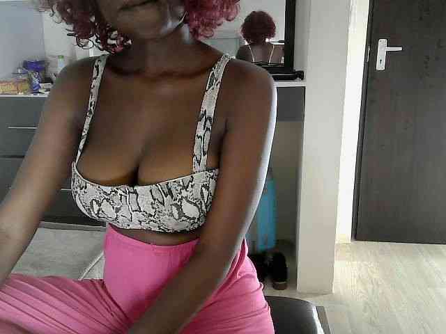 Ebonyshanti webcam