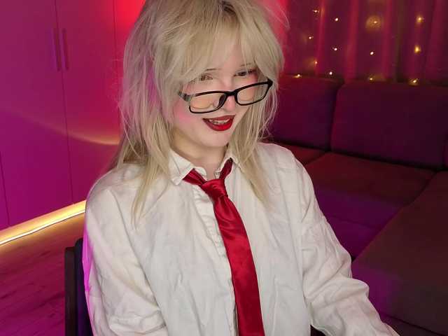 Profile and Statistics for mary-piersen on BongaCams