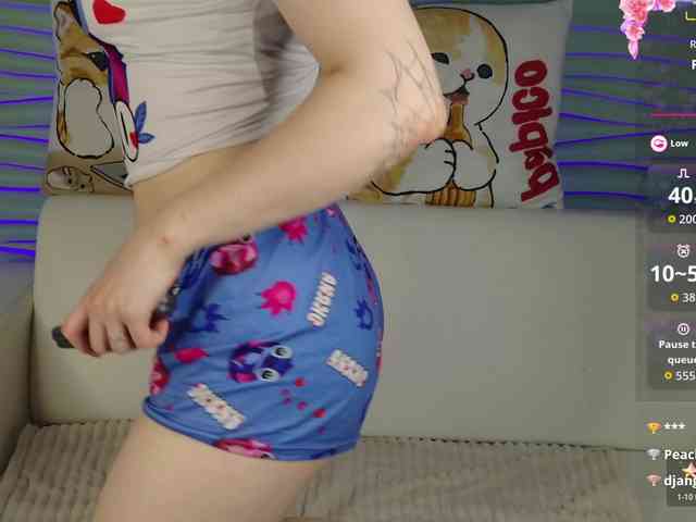 CuteBunnyX webcam
