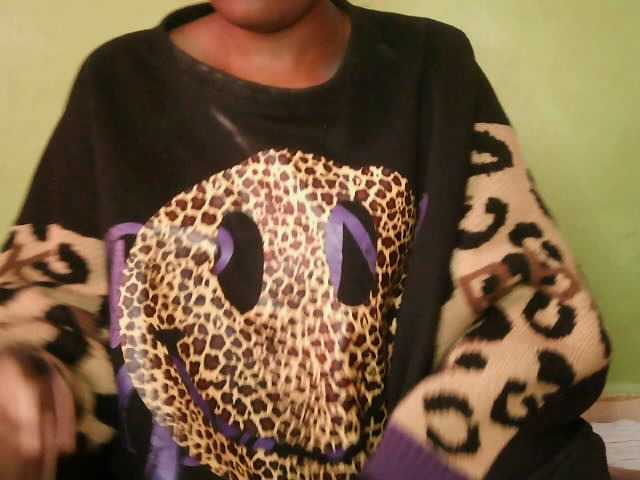 Cute-latasha broadcasting live