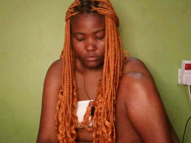 Cute-latasha Live Webcam on BongaCams