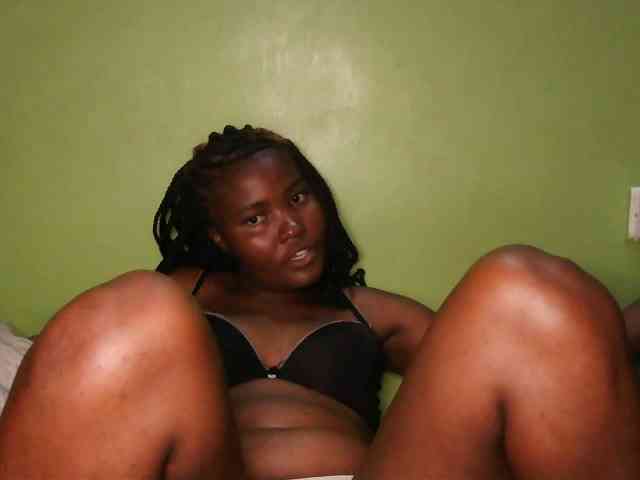 Cute-latasha Live Webcam on BongaCams