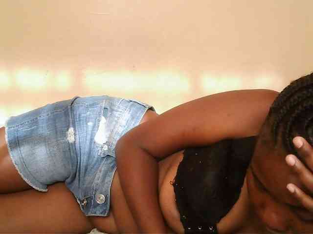 Cute-latasha Live Webcam on BongaCams