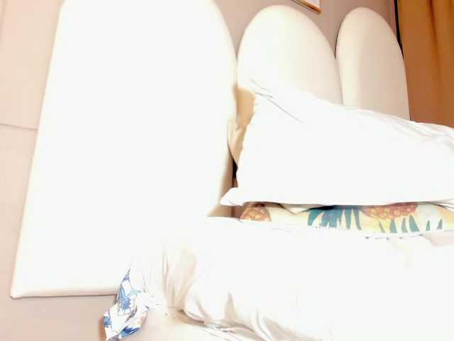 luna-bradley's BongaCams show and profile