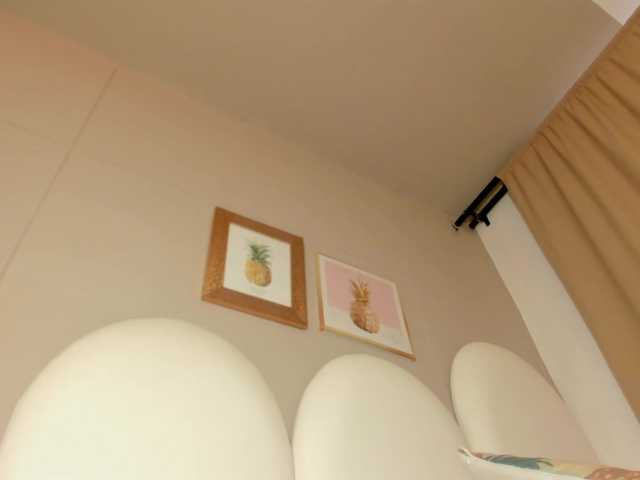 luna-bradley's BongaCams show and profile