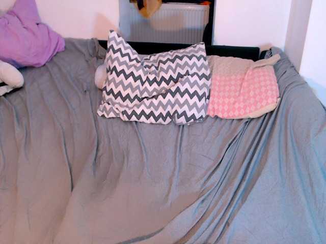 LustfulL3ps's BongaCams show and profile