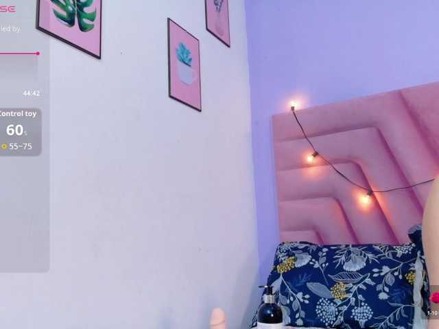 naughtyyindiann's BongaCams show and profile