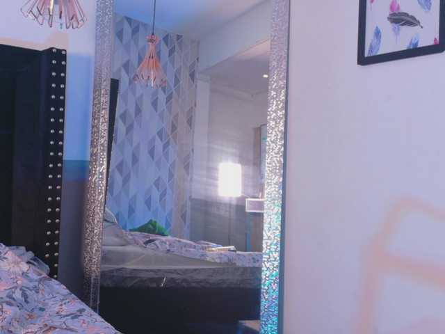 naughtyyindiann's BongaCams show and profile