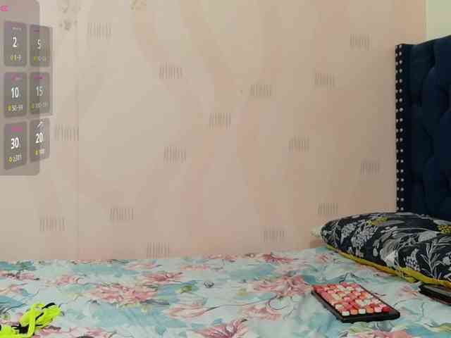 naughtyyindiann webcam