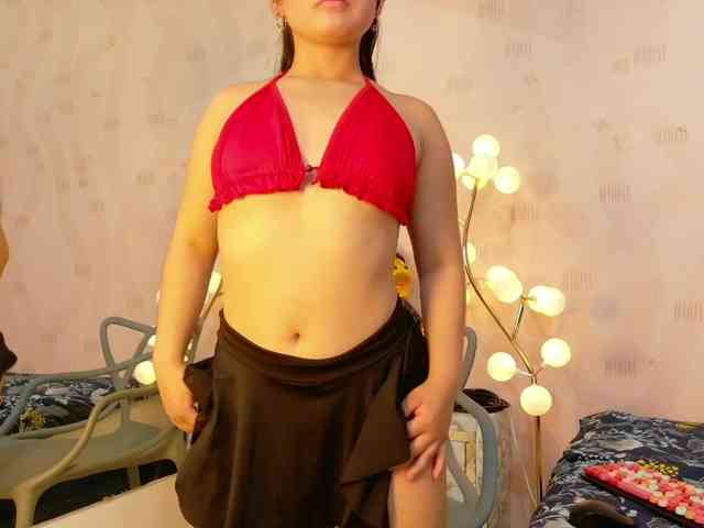 naughtyyindiann webcam