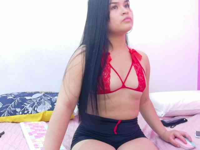 naughtyyindiann webcam