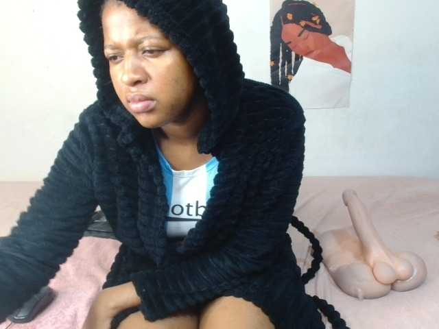 VelvetTits's BongaCams show and profile