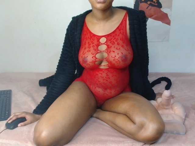 VelvetTits's BongaCams show and profile