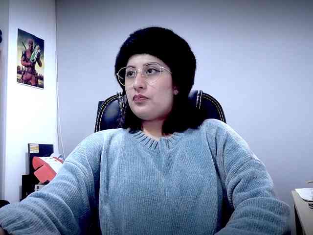 scarlettsen Live Webcam on BongaCams