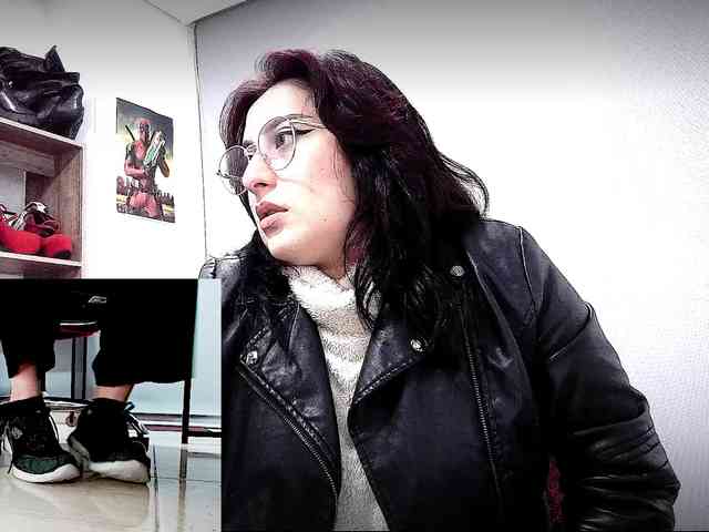 scarlettsen Live Webcam on BongaCams