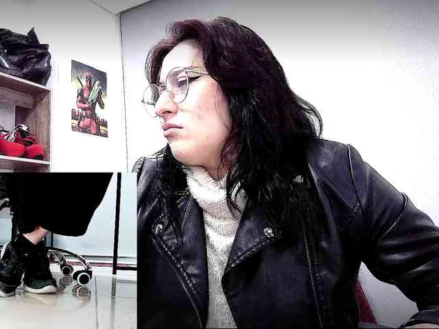 scarlettsen Live Webcam on BongaCams