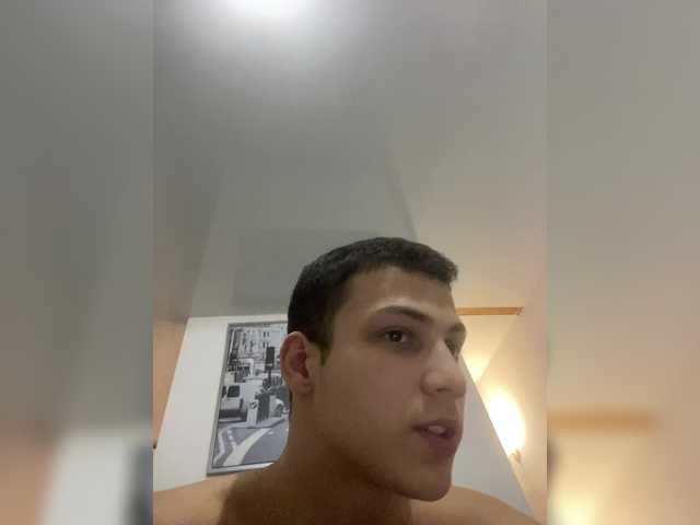 mirelcouple broadcasting live