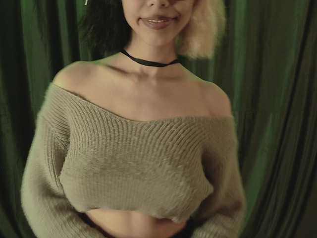 KateMooss's BongaCams show and profile