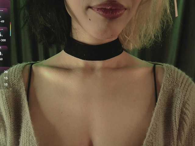 KateMooss's BongaCams show and profile