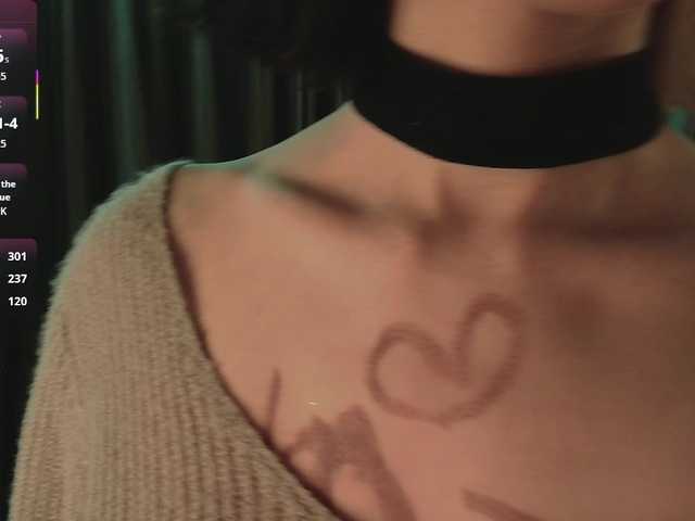 KateMooss's BongaCams show and profile