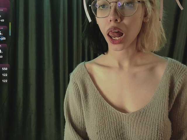 KateMooss's BongaCams show and profile