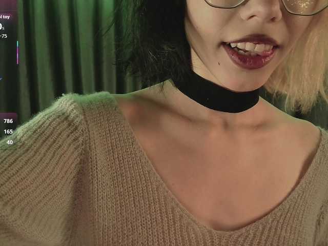 видео KateMooss