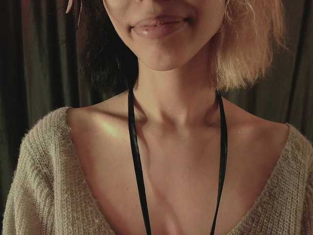 KateMooss's BongaCams show and profile