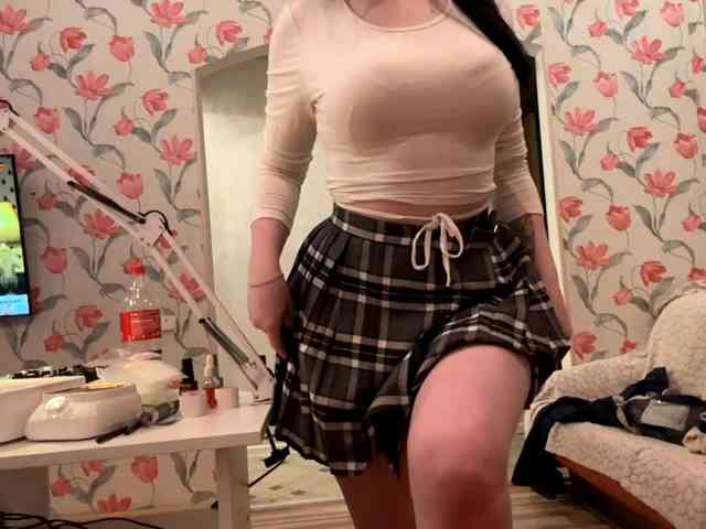 AnnmarieGuastella webcam