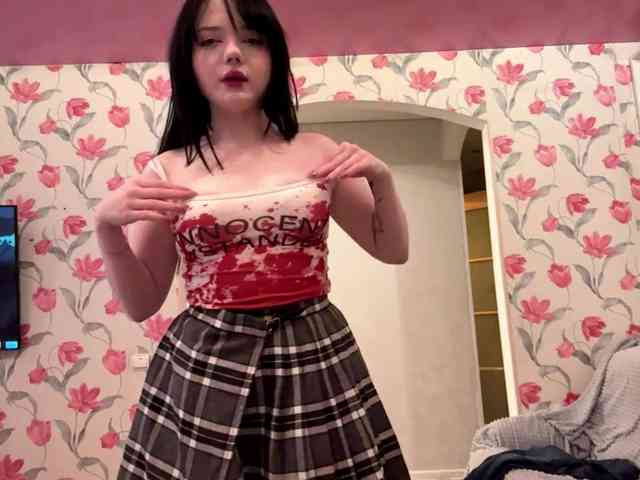 AnnmarieGuastella webcam