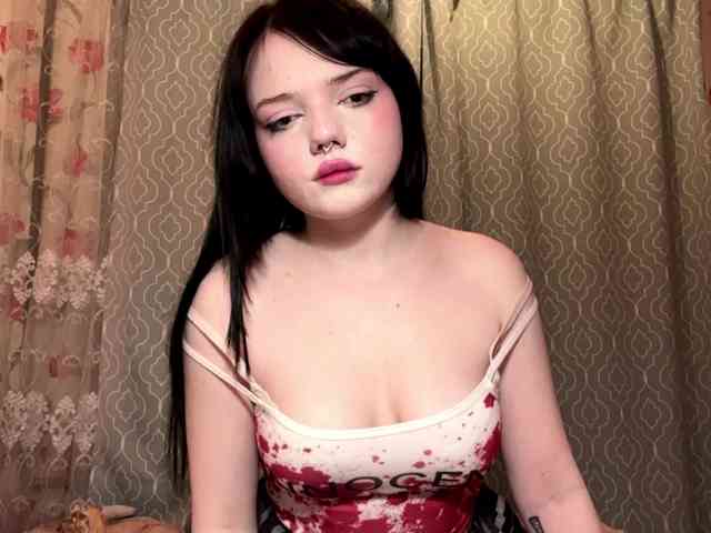 AnnmarieGuastella webcam