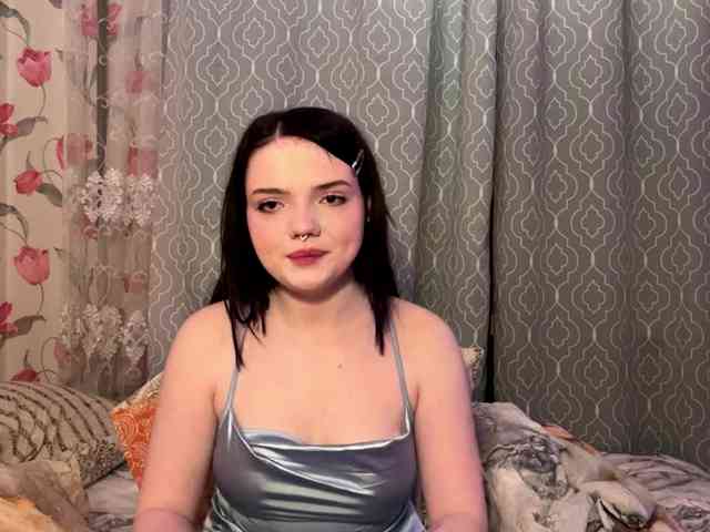 AnnmarieGuastella webcam