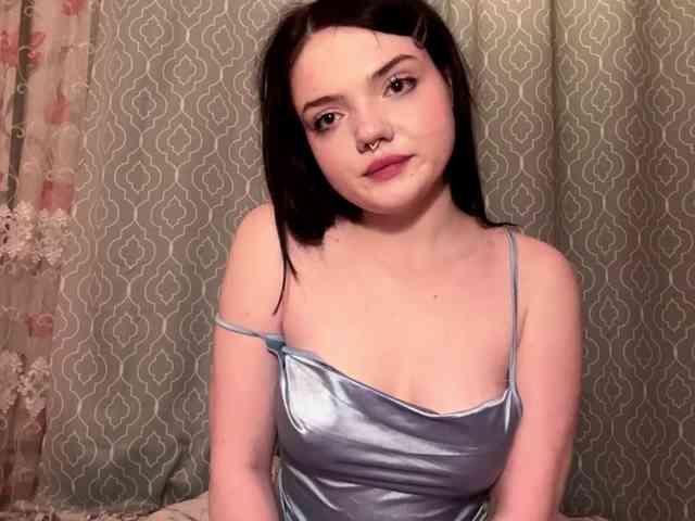 AnnmarieGuastella webcam