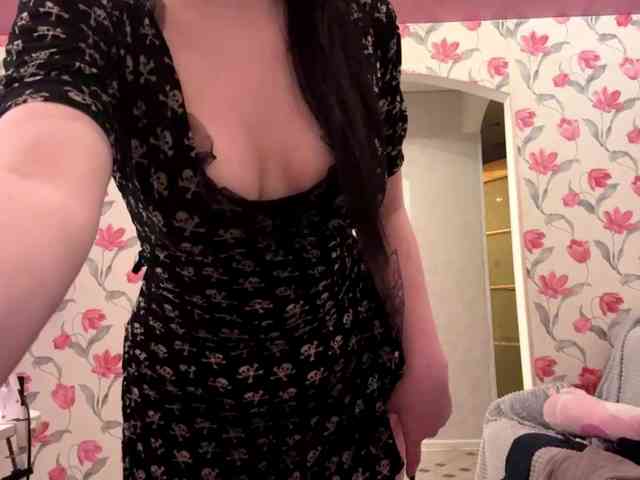 AnnmarieGuastella webcam