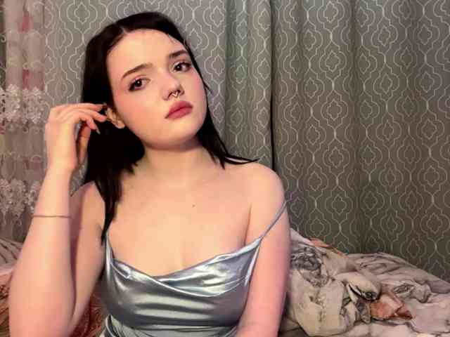 AnnmarieGuastella webcam