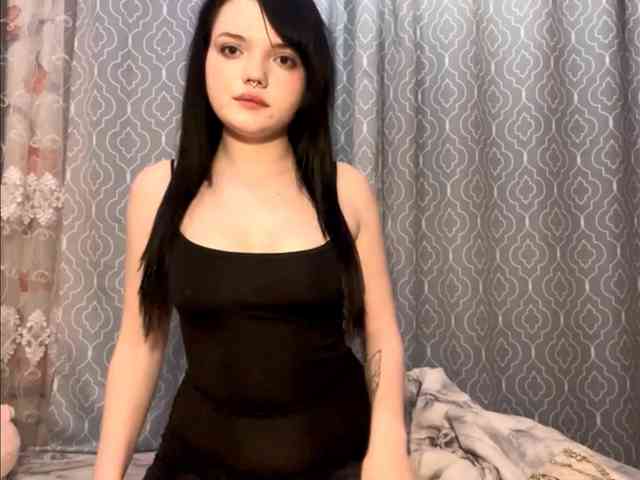 AnnmarieGuastella webcam