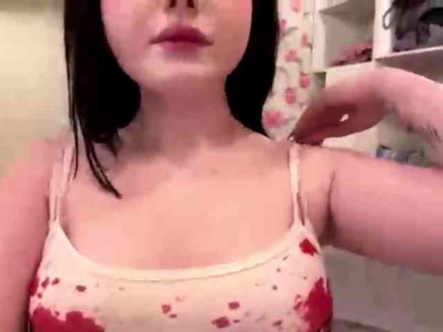 AnnmarieGuastella webcam