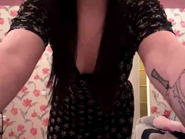 AnnmarieGuastella webcam