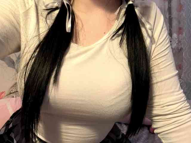 AnnmarieGuastella webcam