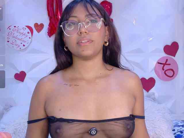 dalia-saenz webcam
