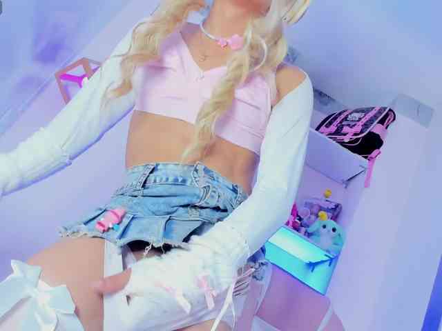 Danigrovers Live Webcam on BongaCams