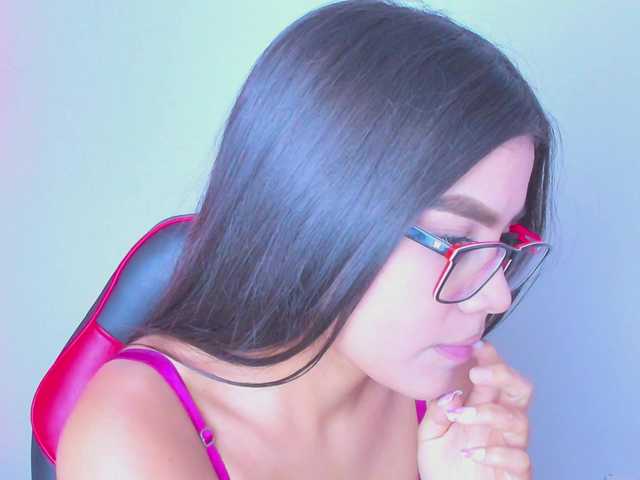 crazybaby-squirt's BongaCams show and profile