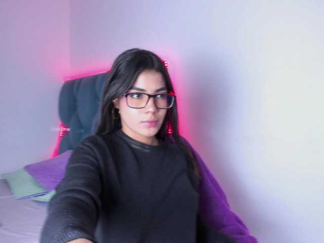 crazybaby-squirt's BongaCams show and profile