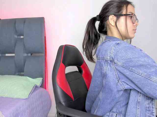 crazybaby-squirt webcam