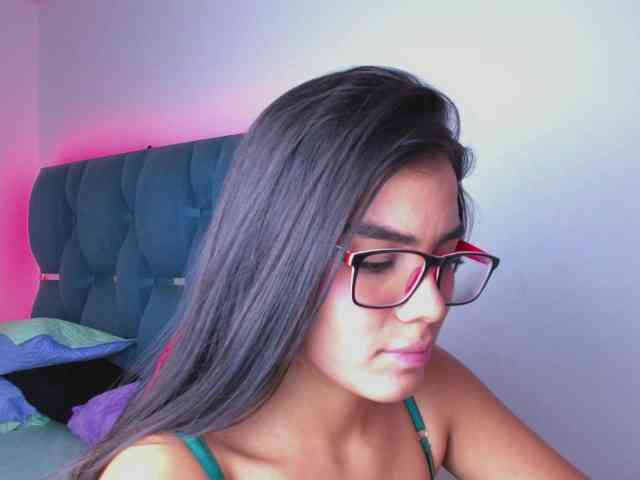 crazybaby-squirt webcam