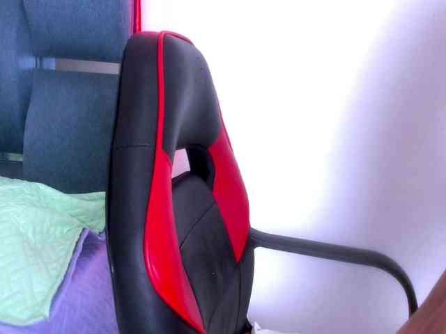 crazybaby-squirt webcam