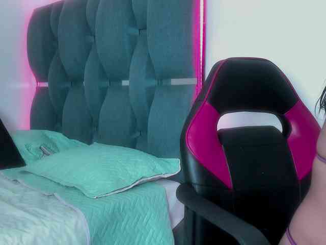 crazybaby-squirt webcam