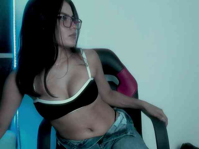 crazybaby-squirt webcam